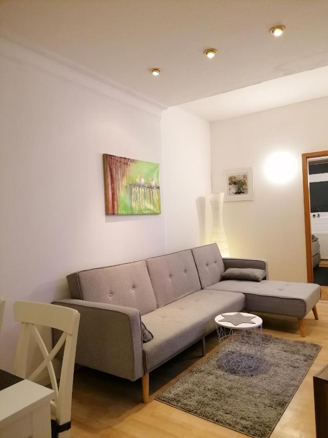 Schoene Wohnung, Zwei Schlafzimmer, Zentrumsnah, Erdgeschoss In Greifswald Exterior foto